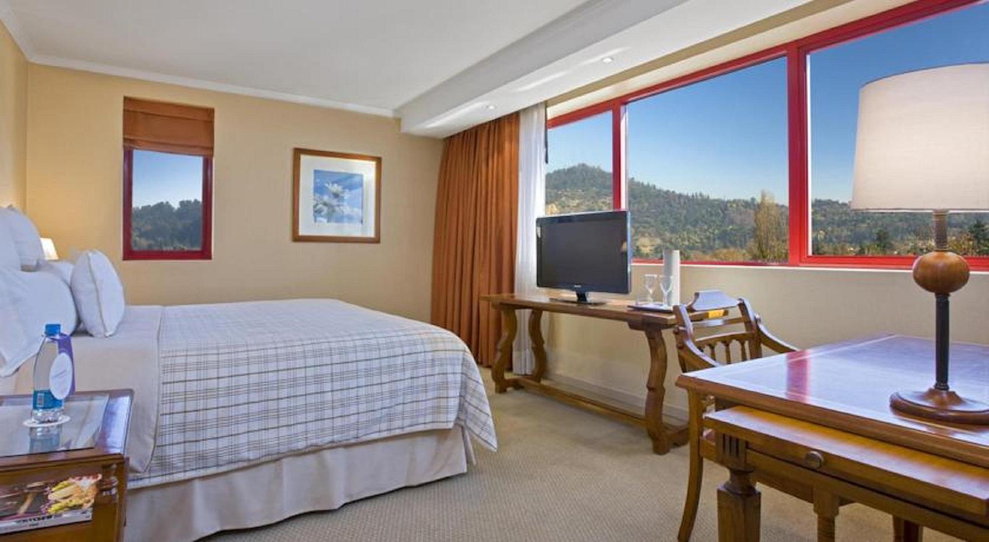 Four Points By Sheraton Santiago Exterior foto